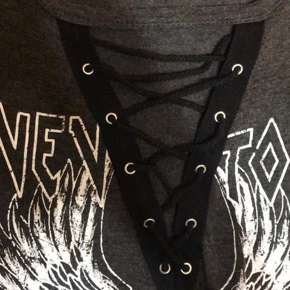 Shirt - Picture 2 of 3